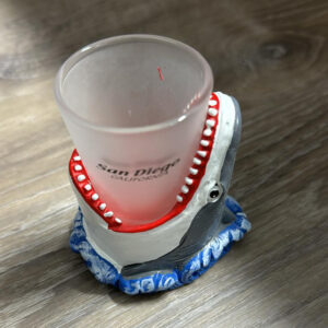 L SHOT G-19180 SAN DIEGO  SHARK /MOUTH   SHOTGLASS