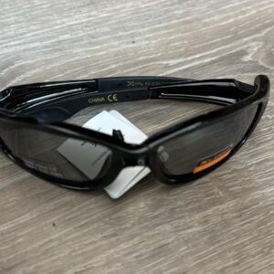 KG-X2132 KID LEAD FREE UV PROTECTIONS  X LOOP SUN GLASS BLACK