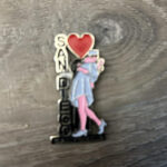 MM 014 KISSING SAILER NURSE METAL MAGNET
