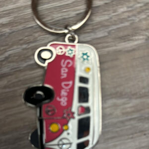 KC-QMK-097SD SAN DIEGO WOODY CAR  METAL KEYCHAIN Pink